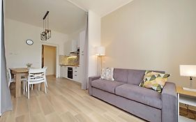 Prestigious Re Di Roma Apartment
